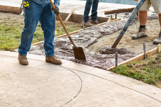 Best Concrete Patio Contractor  in Delavan, WI